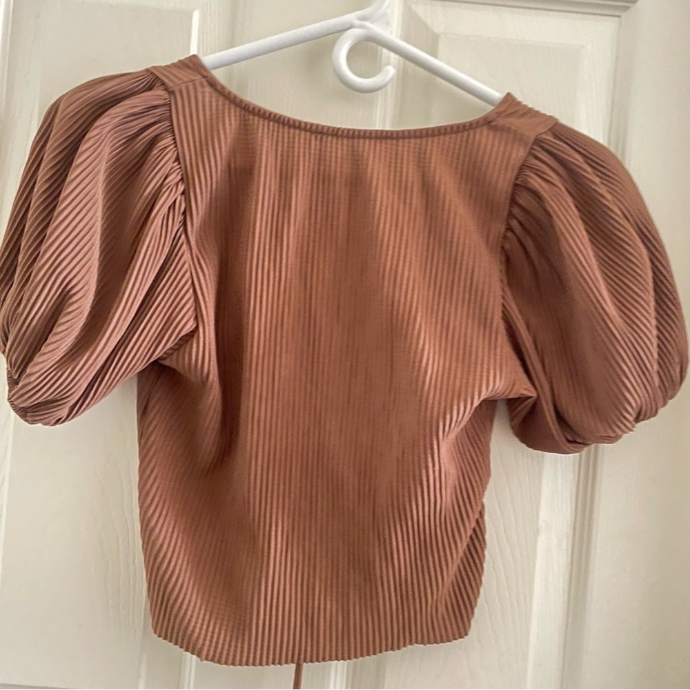 PRINCESS-SLEEVE RIBBED RUSHED BLOUSE - Picture 2 of 2
